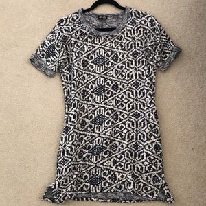 Patterned short sleeve dress